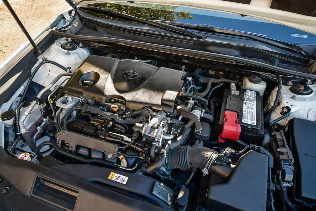 Thumbnail: 2020 Toyota Camry - 28