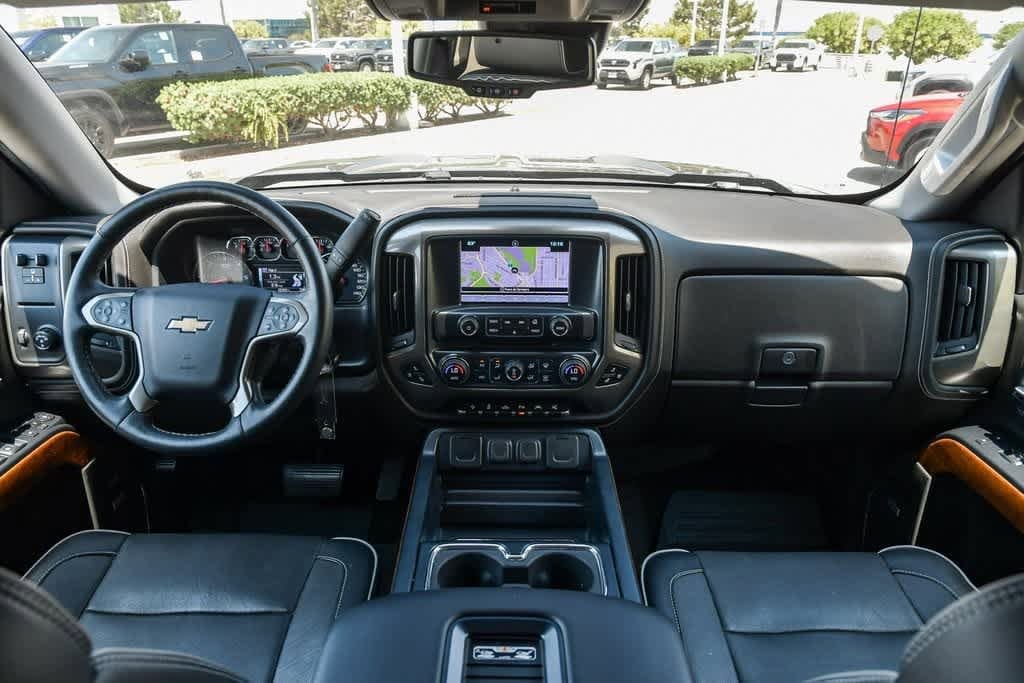 Thumbnail: 2017 Chevrolet Silverado 1500 - 18