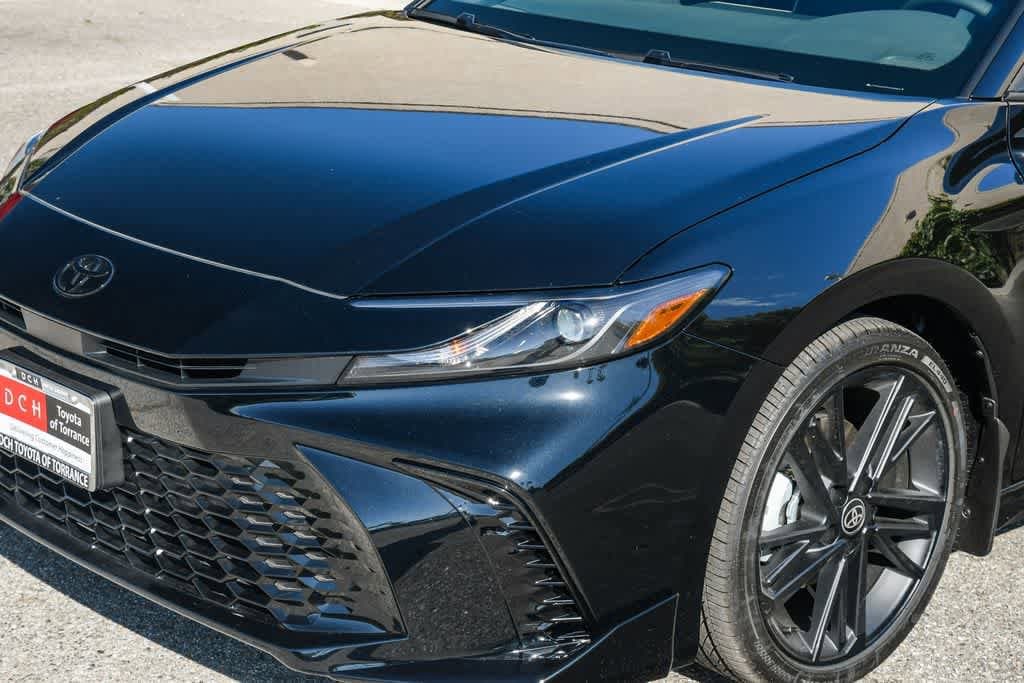 Thumbnail: 2026 Toyota Camry - 5
