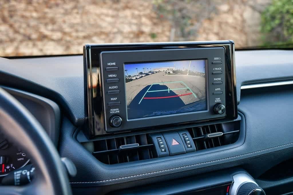 Thumbnail: 2019 Toyota RAV4 - 25