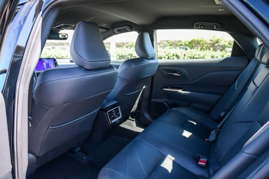 Thumbnail: 2025 Toyota Crown - 18