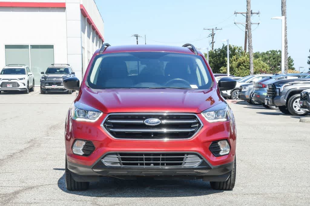 Used 2019 Ford Escape SE with VIN 1FMCU0GDXKUC55112 for sale in Torrance, CA