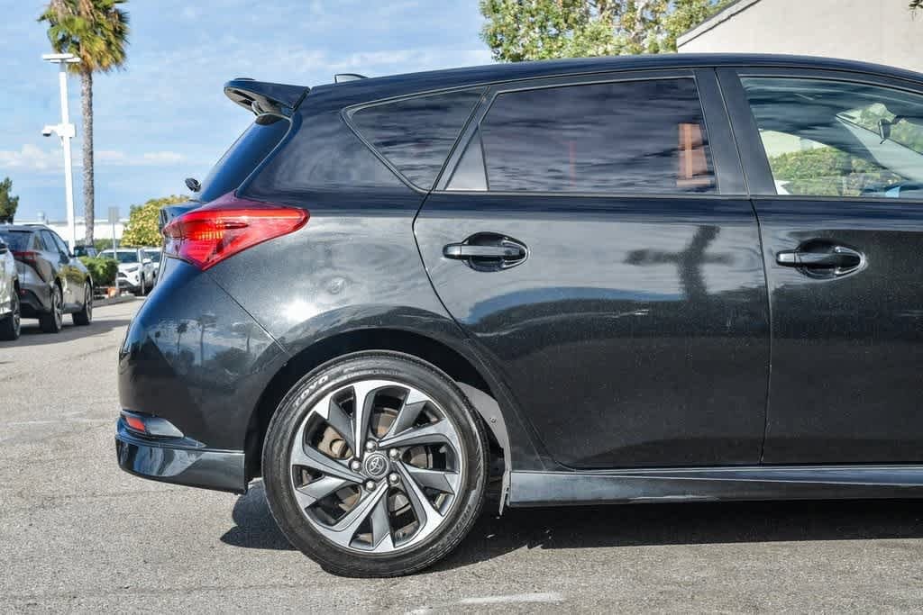 Thumbnail: 2018 Toyota Corolla iM - 10