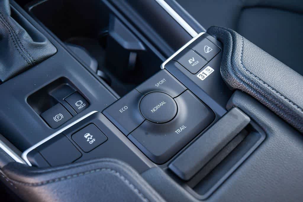 Thumbnail: 2026 Toyota Grand Highlander - 21