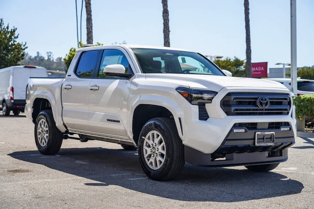 Thumbnail: 2025 Toyota Tacoma - 5