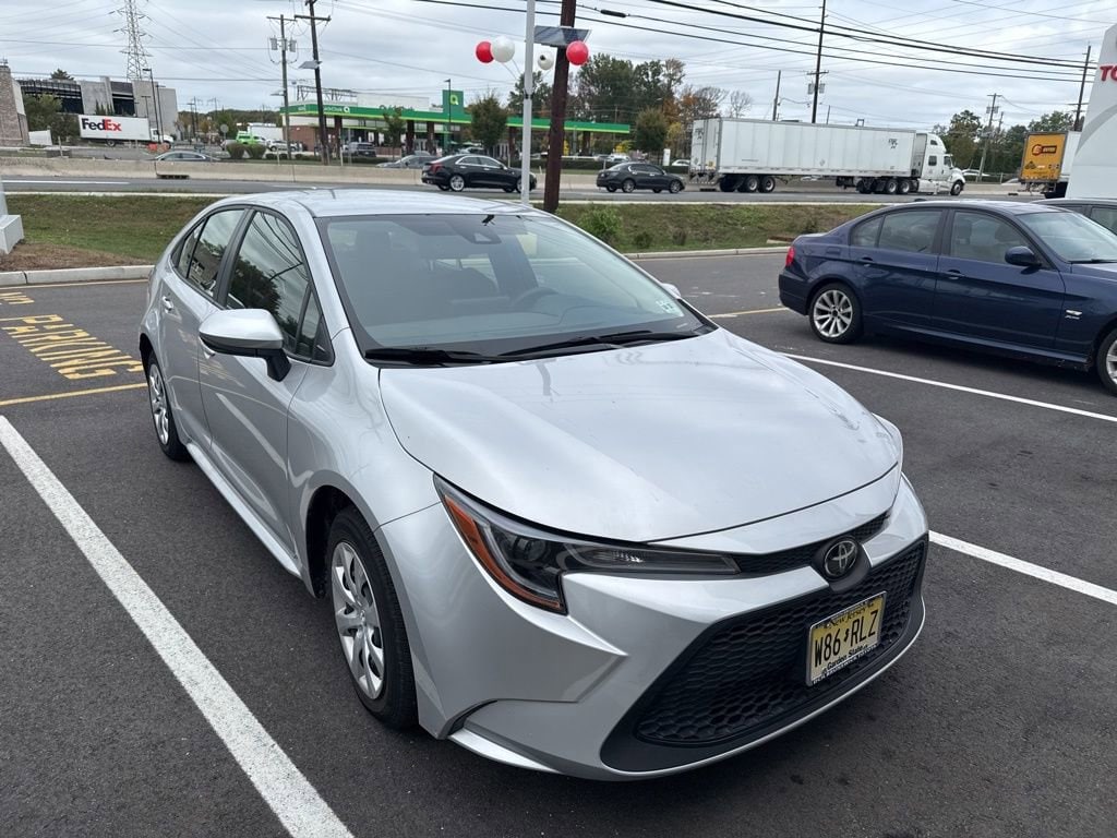 Thumbnail: 2022 Toyota Corolla - 2