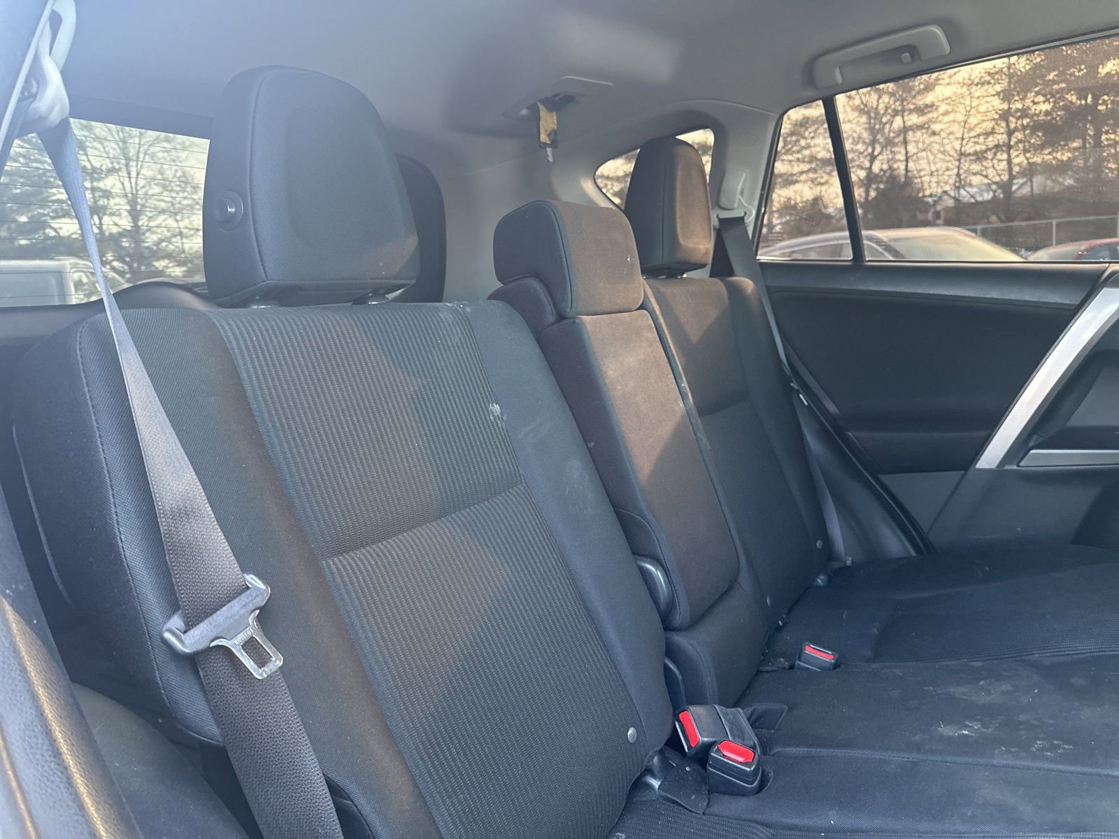 Thumbnail: 2017 Toyota RAV4 - 22