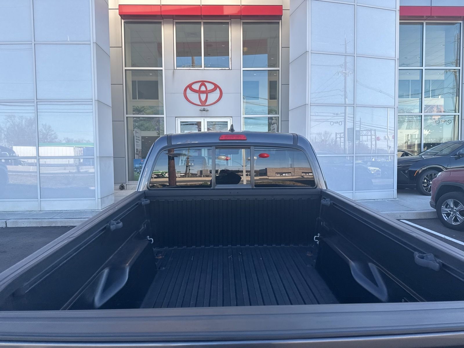 Thumbnail: 2019 Toyota Tacoma - 13