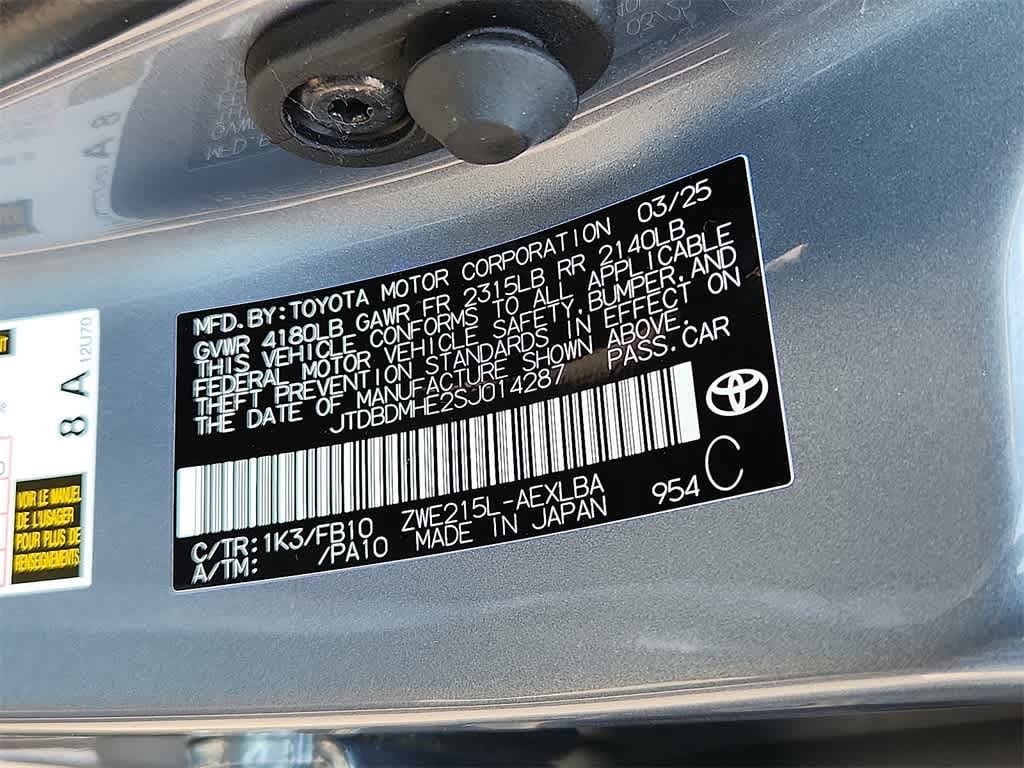 2025 Toyota Corolla LE 15