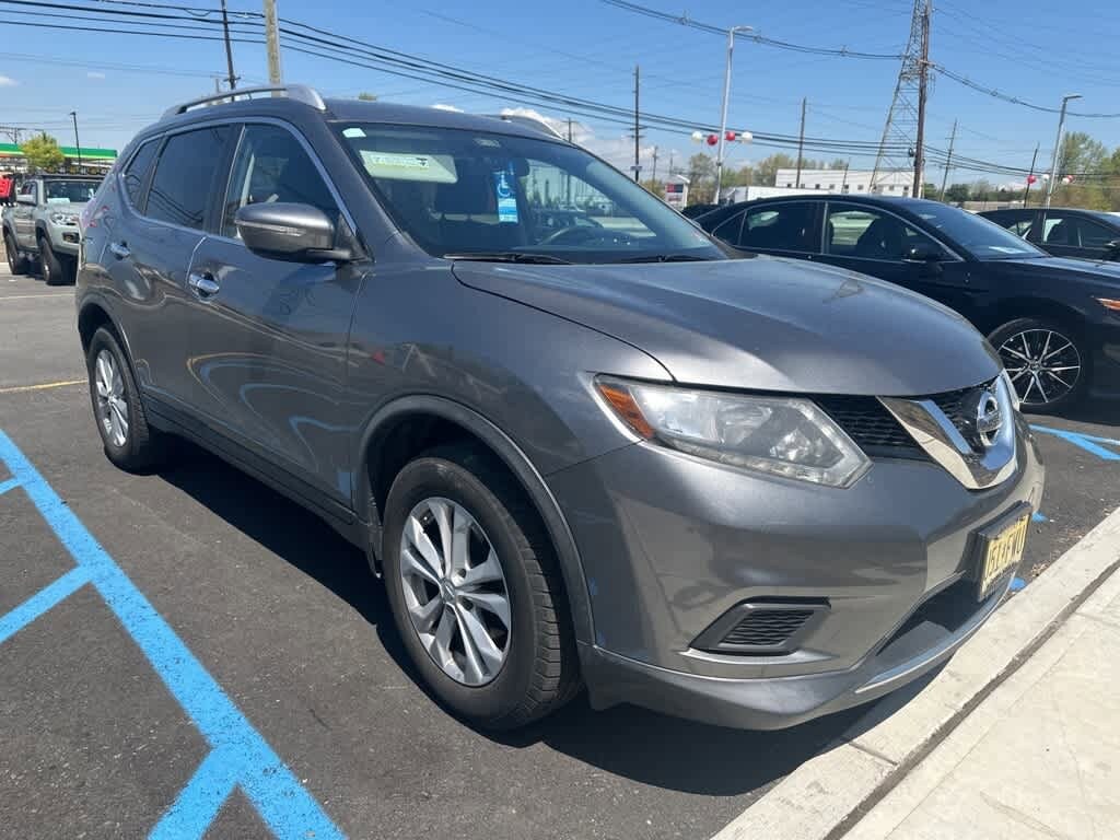 Used 2015 Nissan Rogue SV with VIN KNMAT2MV5FP554034 for sale in North Brunswick, NJ