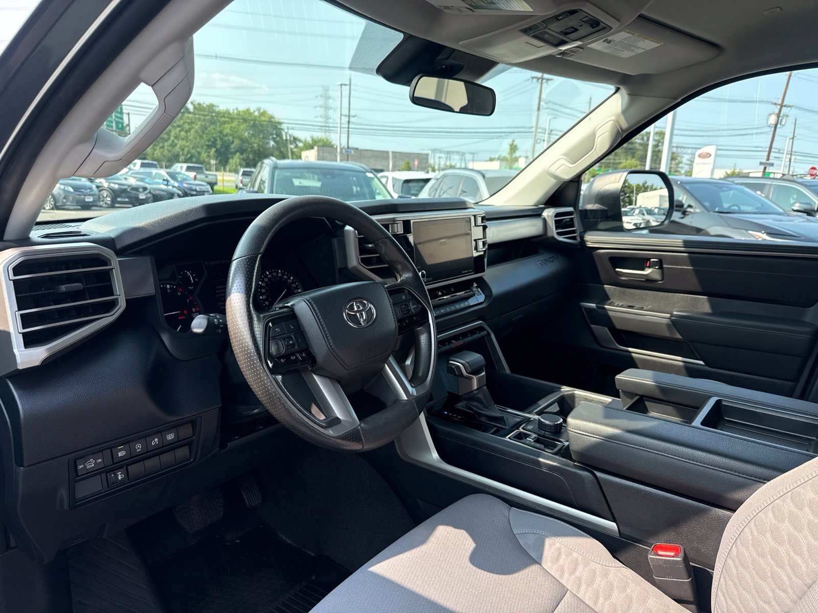 2024 Toyota Tundra SR5 - Photo 19