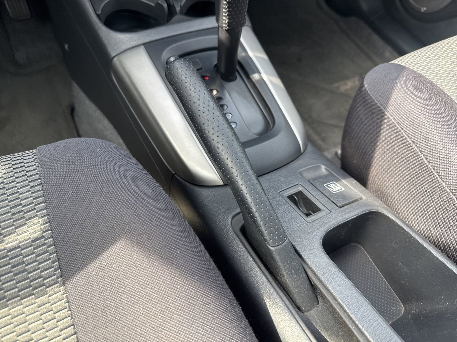 Thumbnail: 2005 Toyota RAV4 - 28