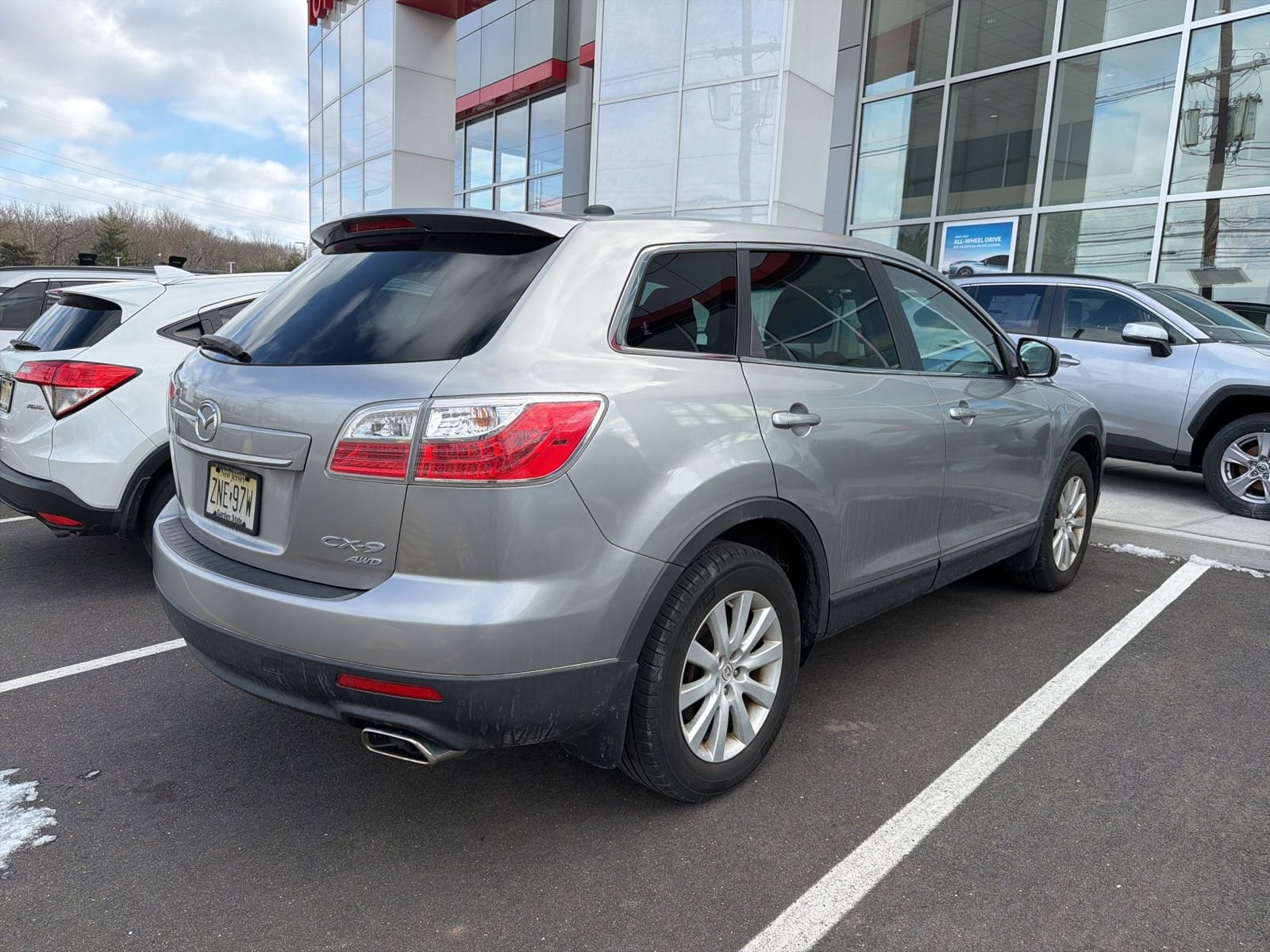 Thumbnail: 2010 Mazda CX-9 - 3