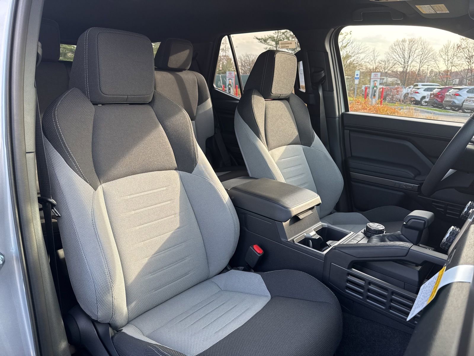 Thumbnail: 2025 Toyota 4Runner - 15