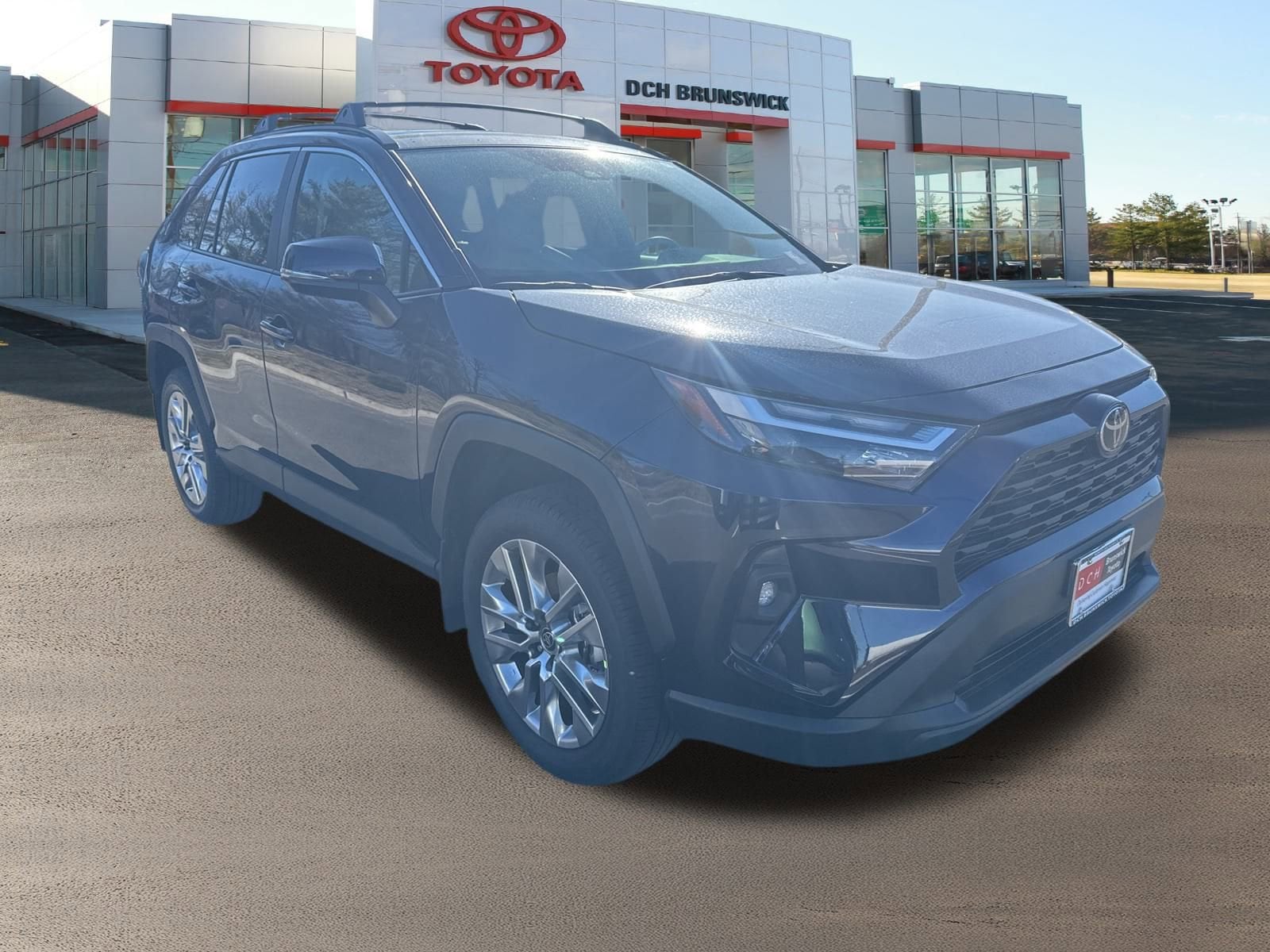 Thumbnail: 2025 Toyota RAV4 - 3