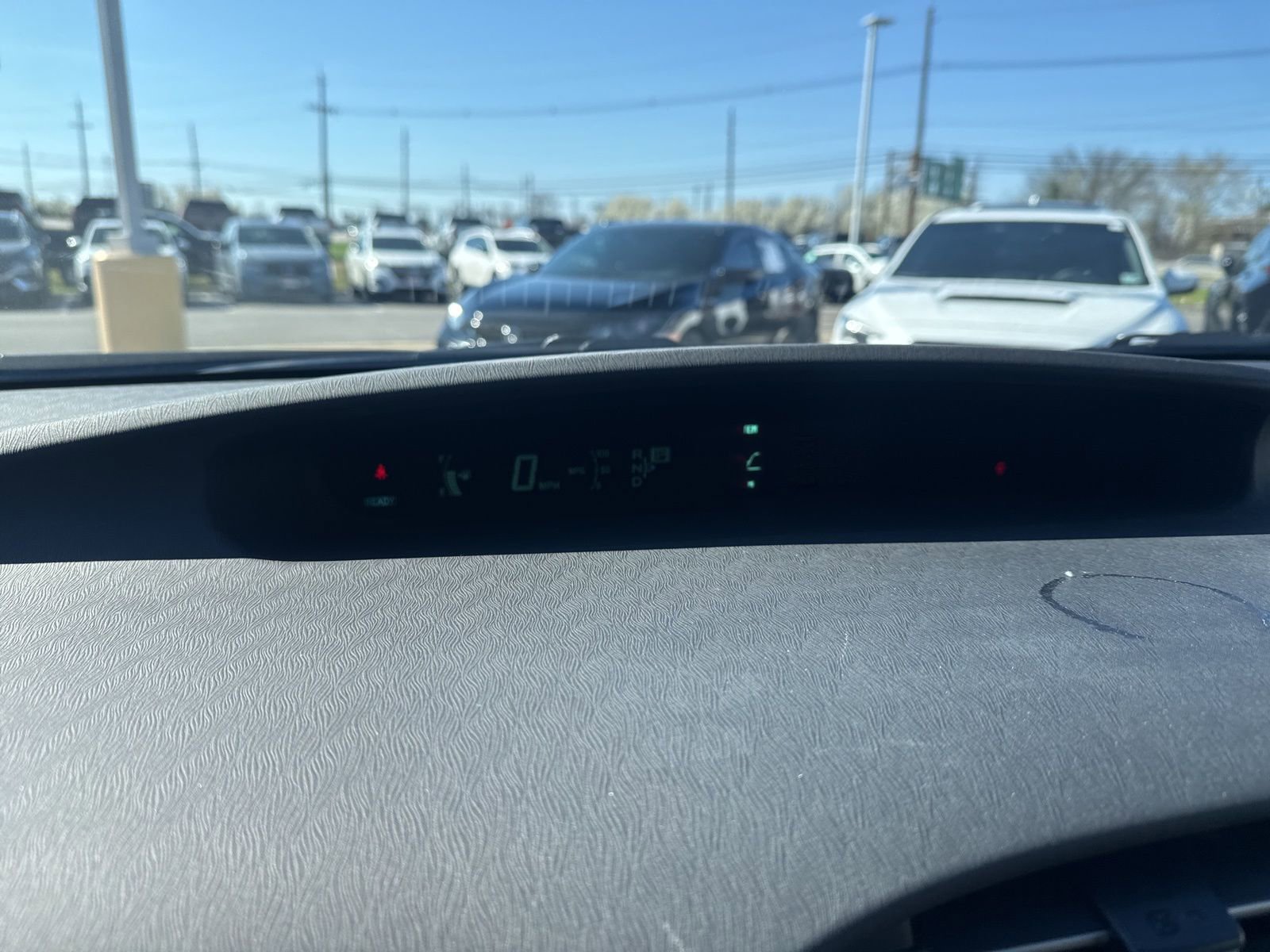 Thumbnail: 2015 Toyota Prius - 32