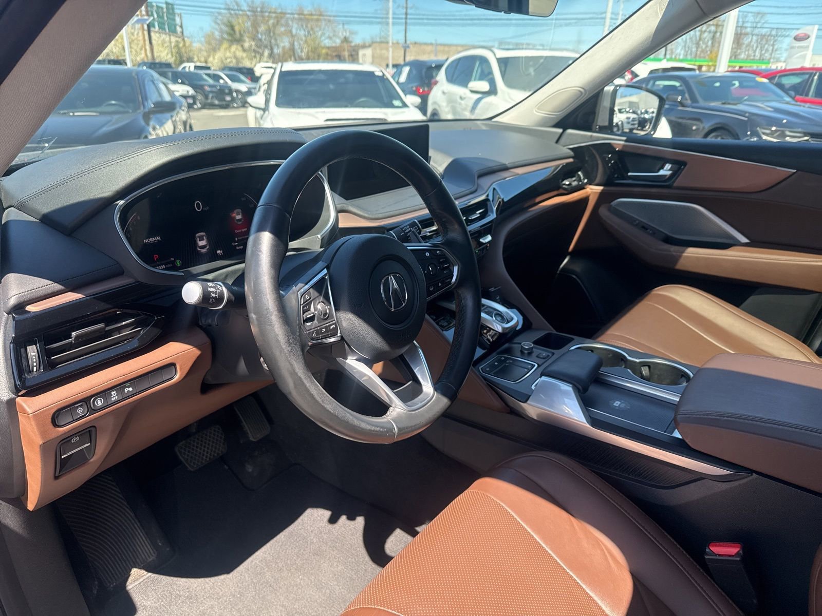 Thumbnail: 2023 Acura MDX - 17