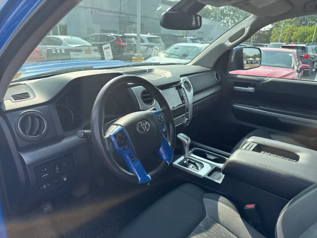 Thumbnail: 2021 Toyota Tundra - 16