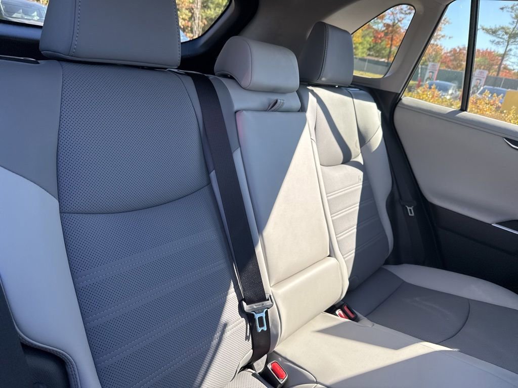 Thumbnail: 2025 Toyota RAV4 - 14