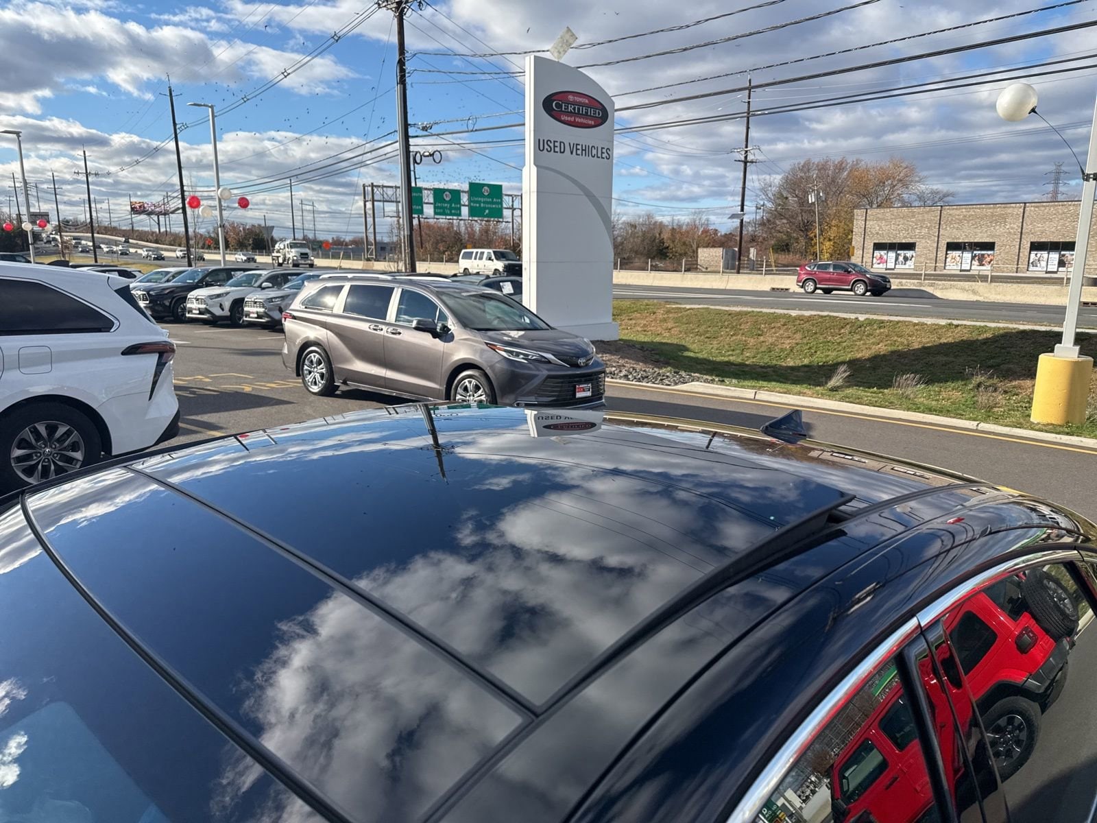 Thumbnail: 2023 Hyundai Sonata - 14