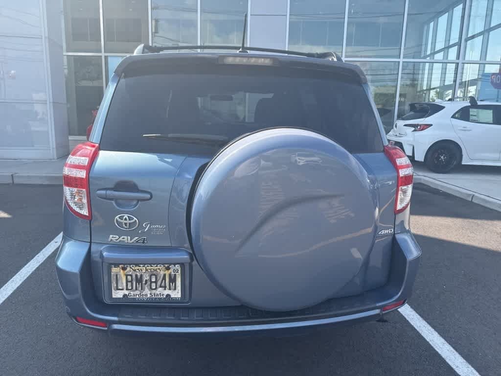 Thumbnail: 2011 Toyota RAV4 - 6