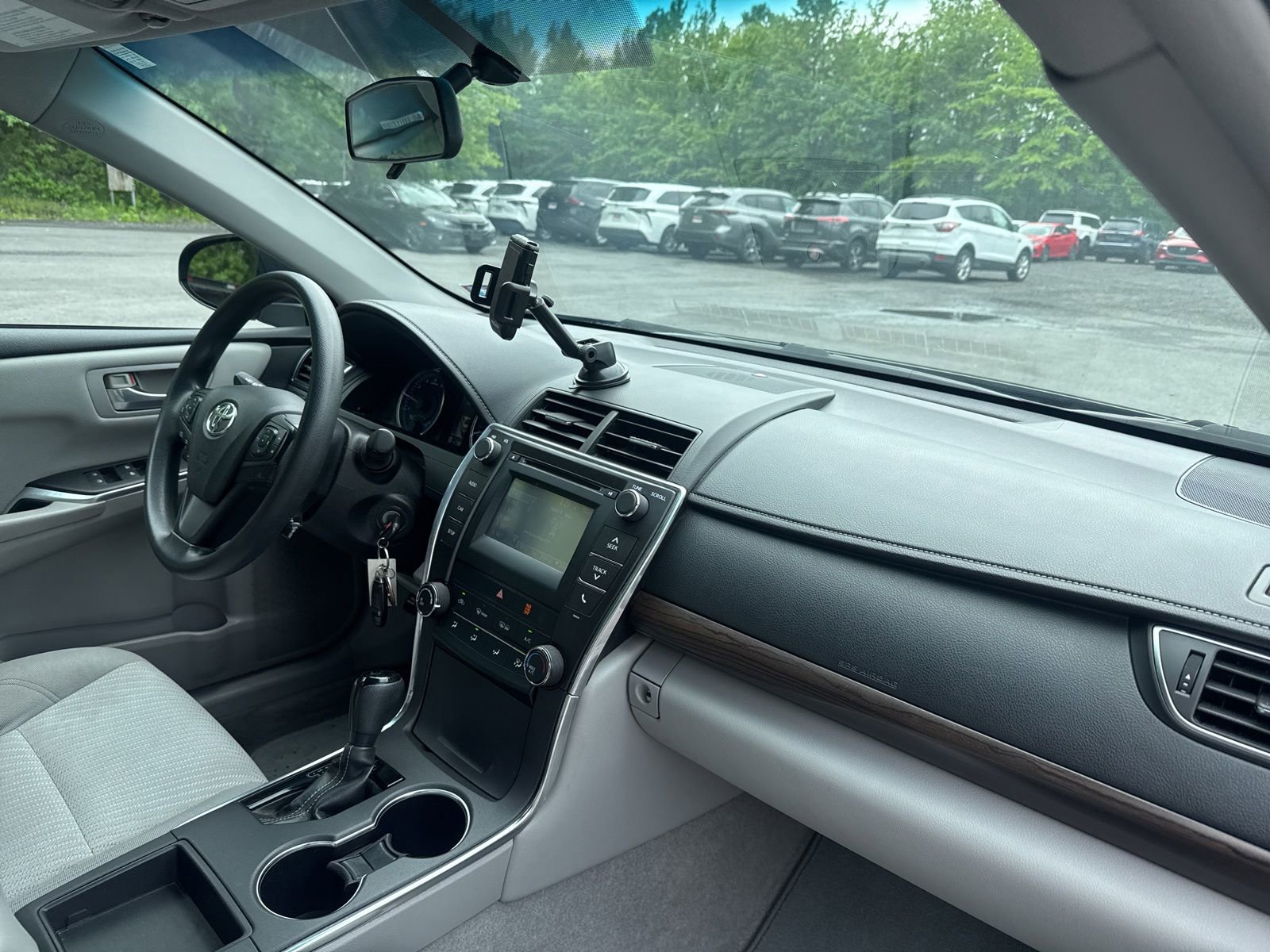Thumbnail: 2016 Toyota Camry - 21