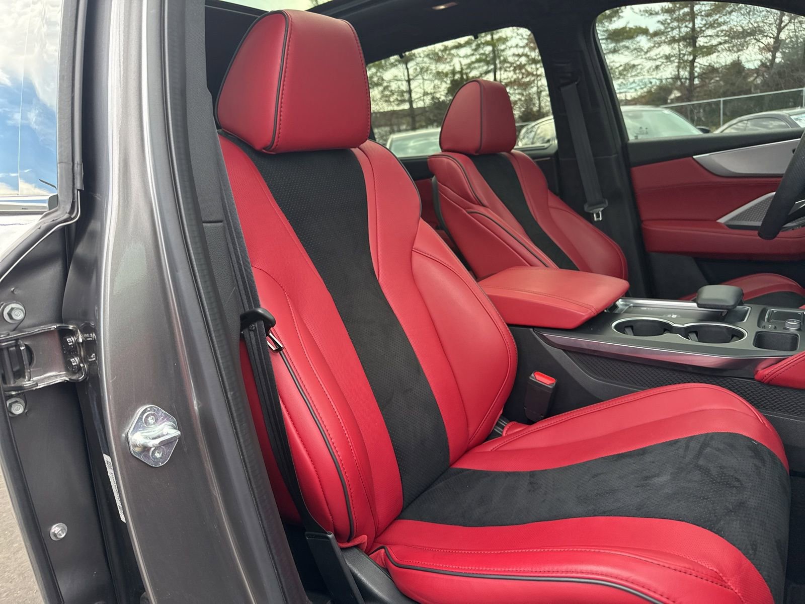 Thumbnail: 2023 Acura MDX - 23