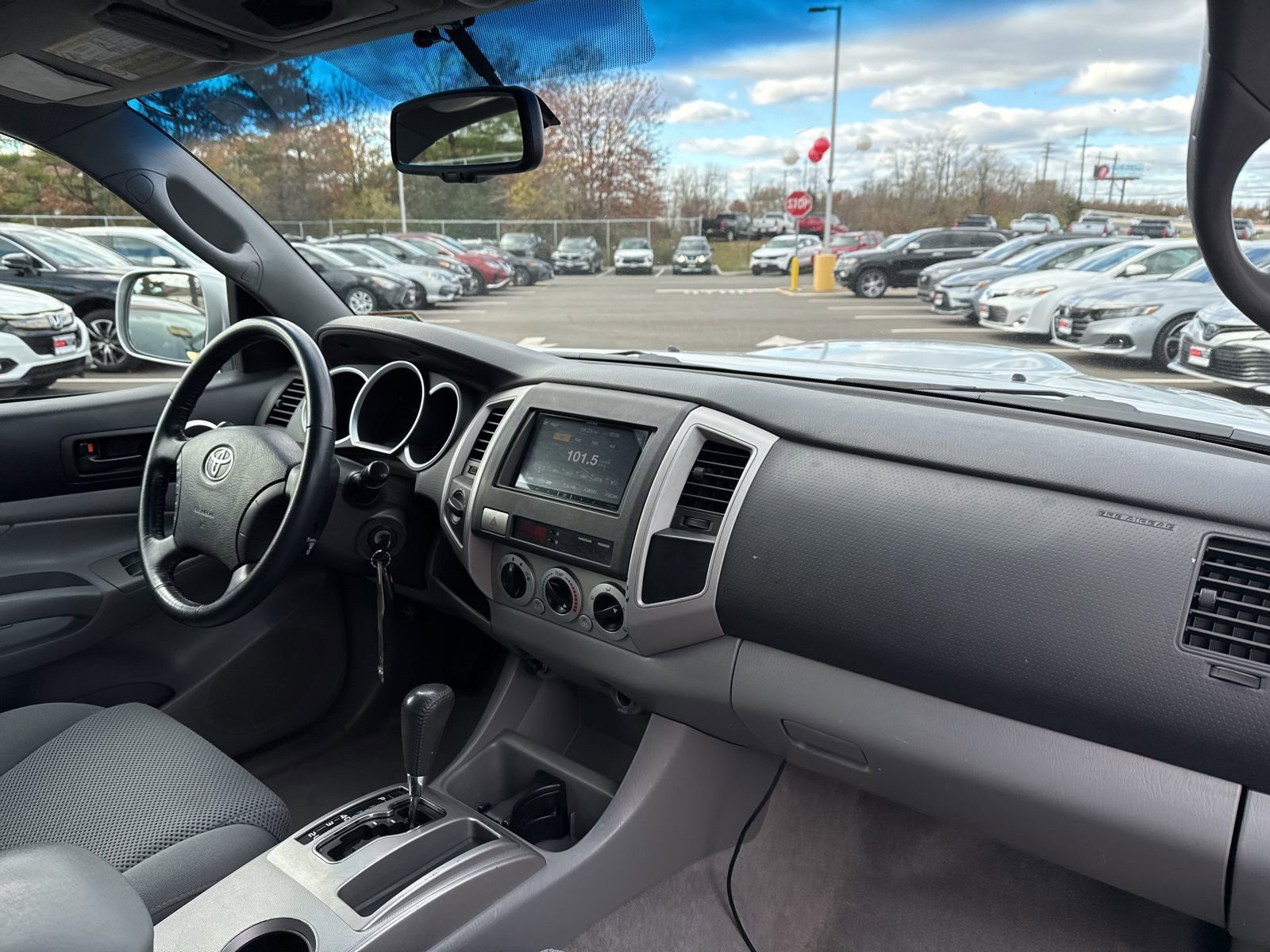 Thumbnail: 2008 Toyota Tacoma - 21