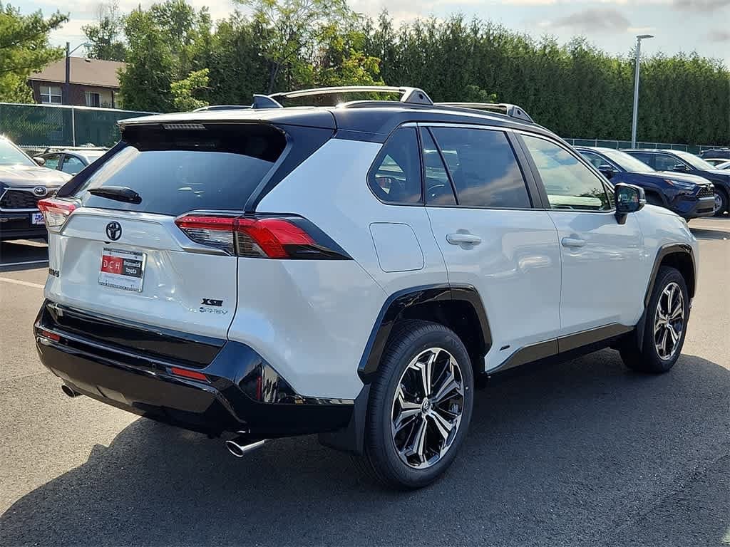 Thumbnail: 2025 Toyota RAV4 - 3