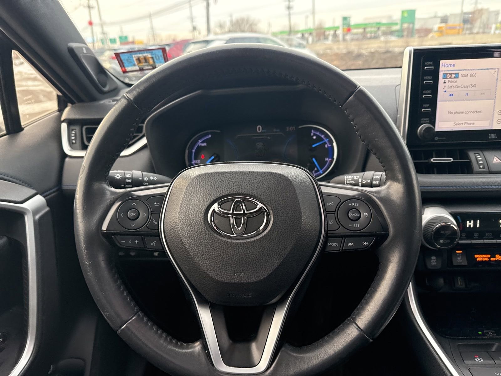 Thumbnail: 2020 Toyota RAV4 - 22