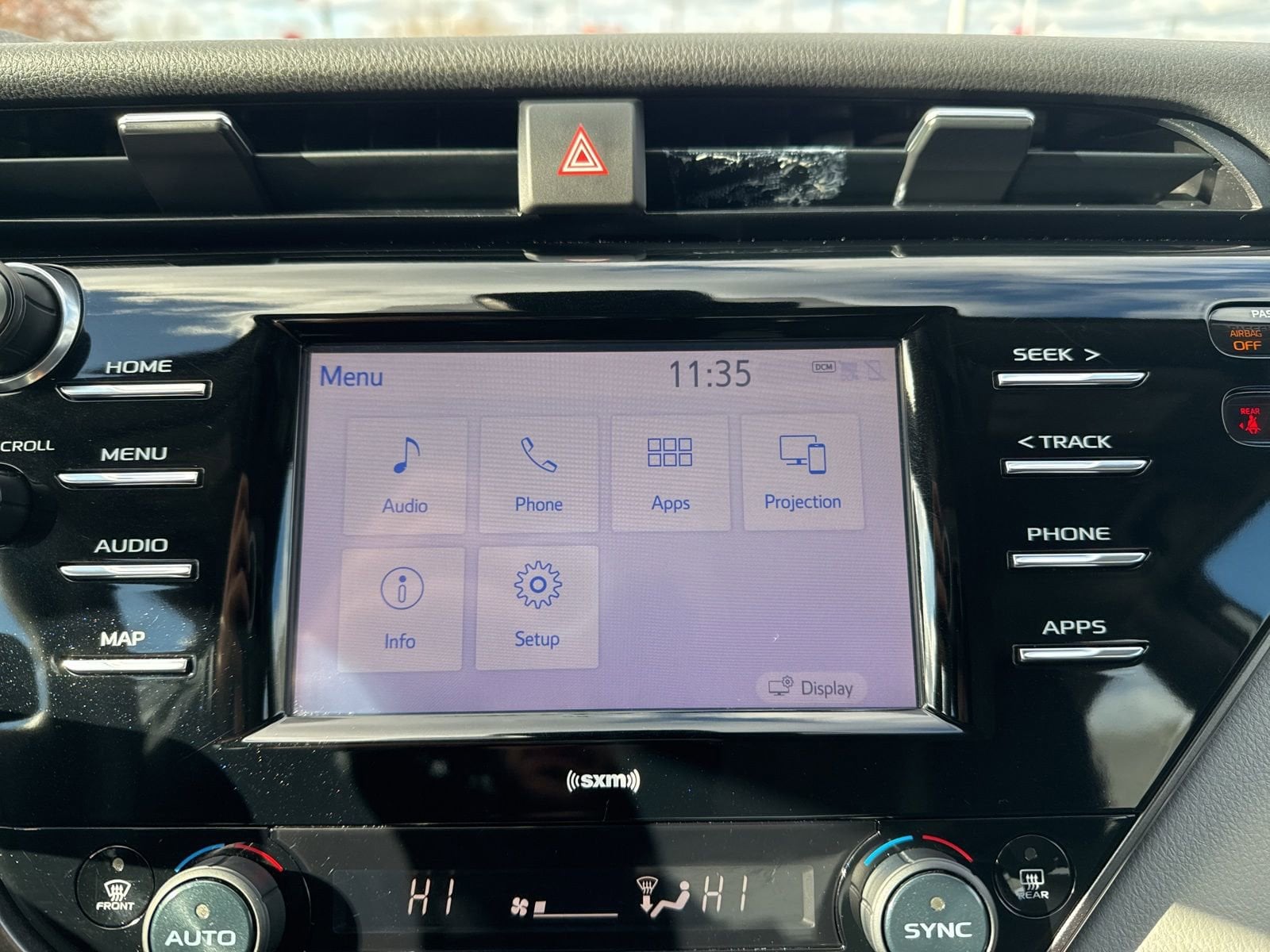 Thumbnail: 2020 Toyota Camry - 24