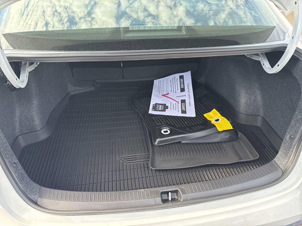 Thumbnail: 2026 Toyota Corolla - 8