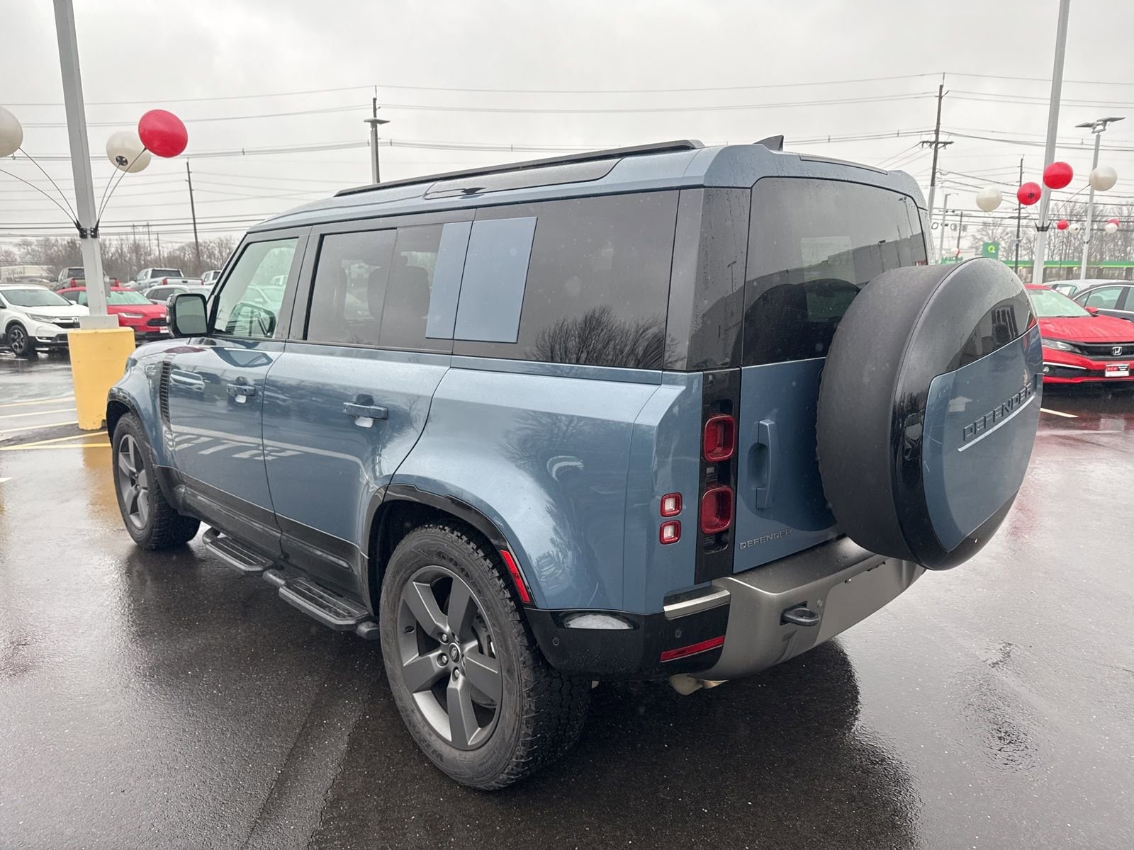 Thumbnail: 2025 Land Rover Defender - 13