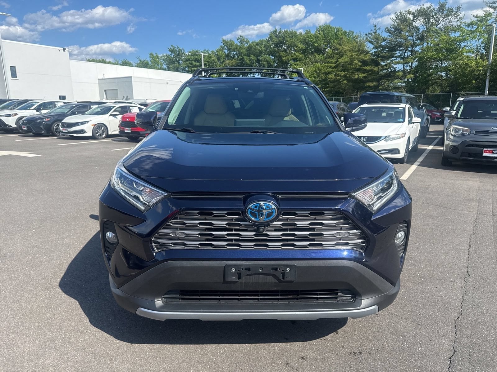 Thumbnail: 2020 Toyota RAV4 - 2