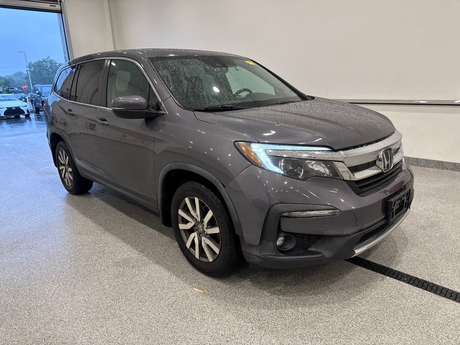 Thumbnail: 2019 Honda Pilot - 3