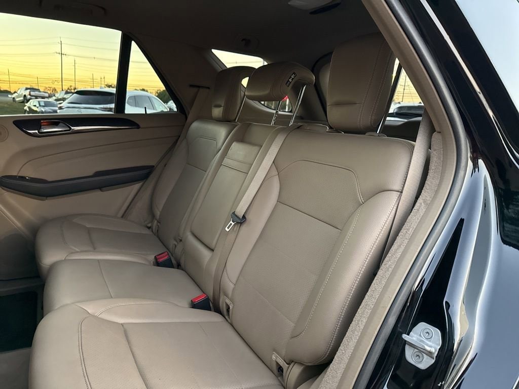 Thumbnail: 2014 Mercedes-Benz M-Class - 19
