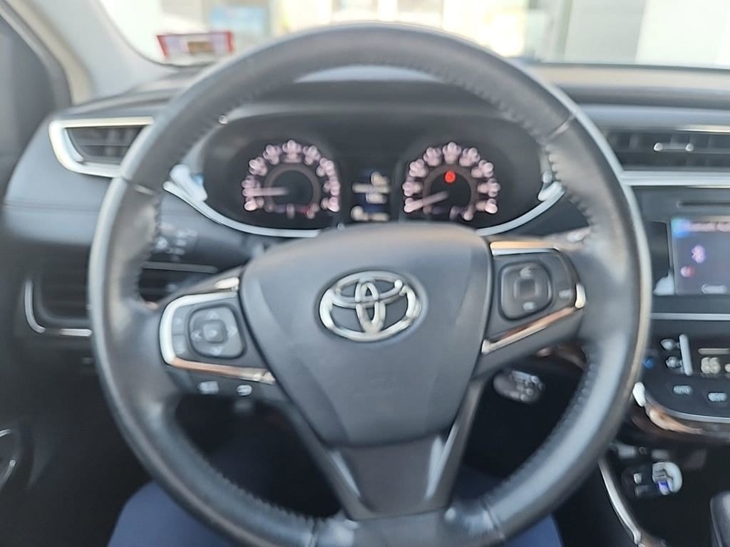 Thumbnail: 2014 Toyota Avalon - 6