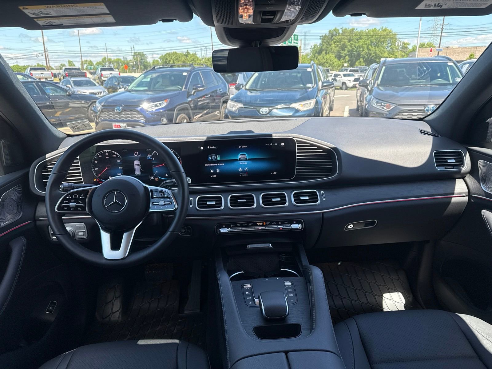 Thumbnail: 2023 Mercedes-Benz GLE - 24