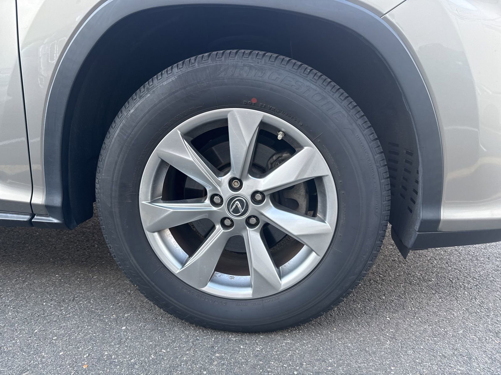 Thumbnail: 2018 Lexus RX - 15