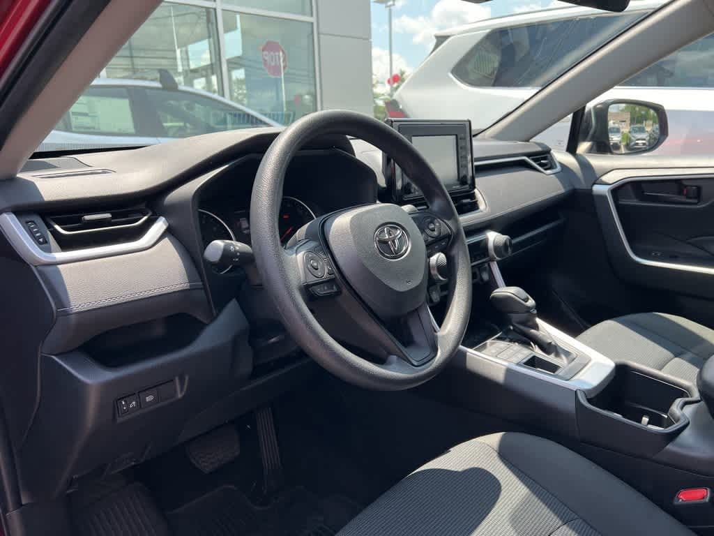 Thumbnail: 2022 Toyota RAV4 - 5