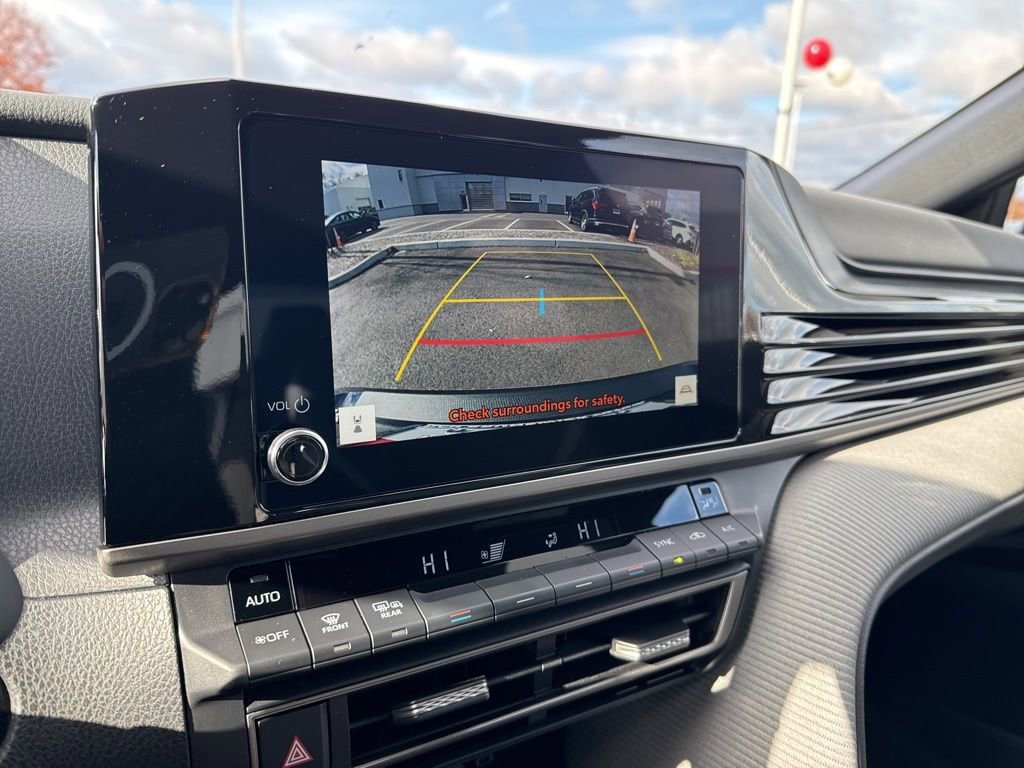 Thumbnail: 2025 Toyota Camry - 26