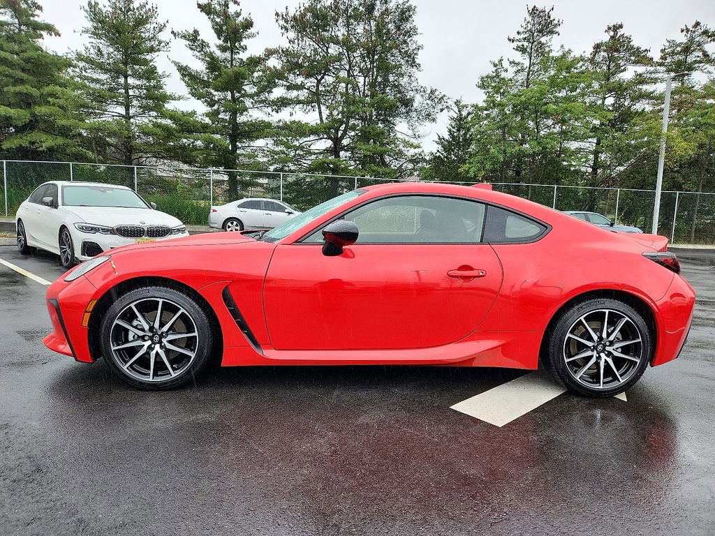 Thumbnail: 2022 Toyota GR86 - 14