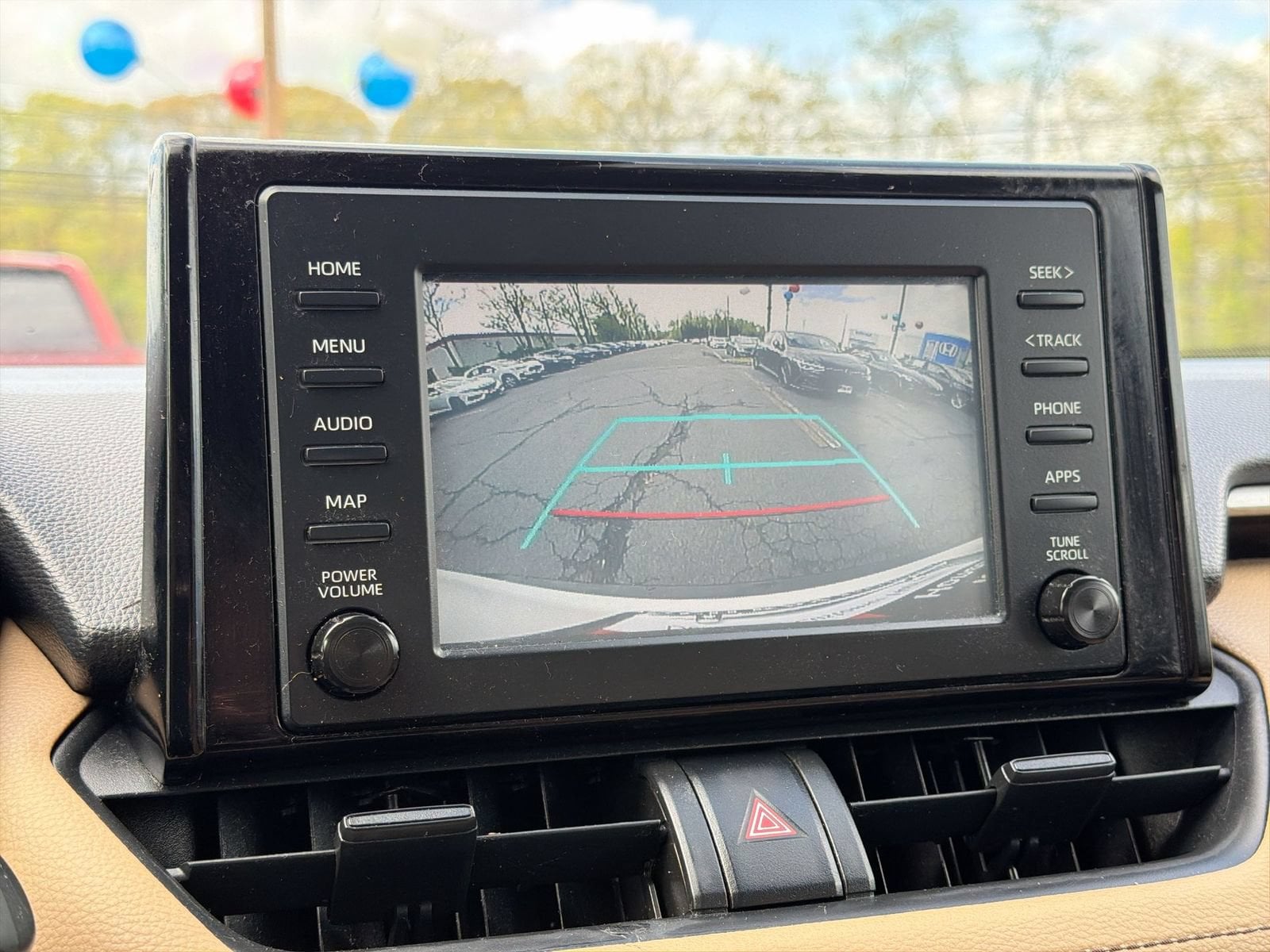Thumbnail: 2019 Toyota RAV4 - 34
