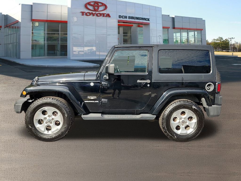 Thumbnail: 2013 Jeep Wrangler - 15