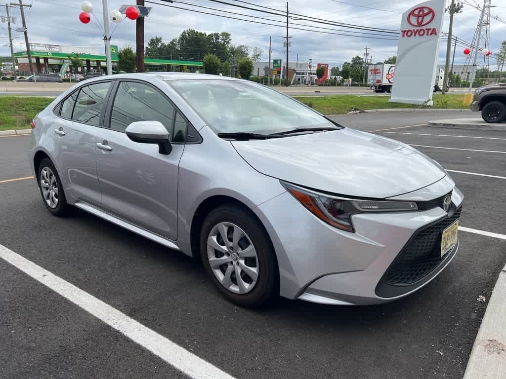 Thumbnail: 2022 Toyota Corolla - 2