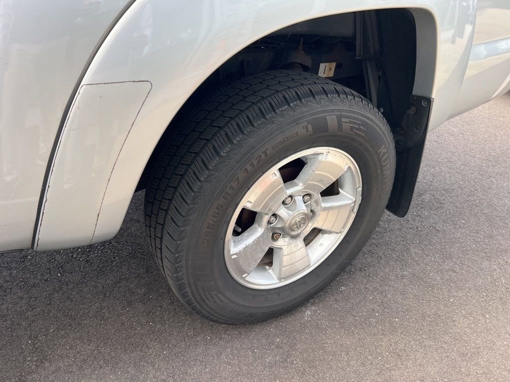 Thumbnail: 2008 Toyota Tacoma - 21