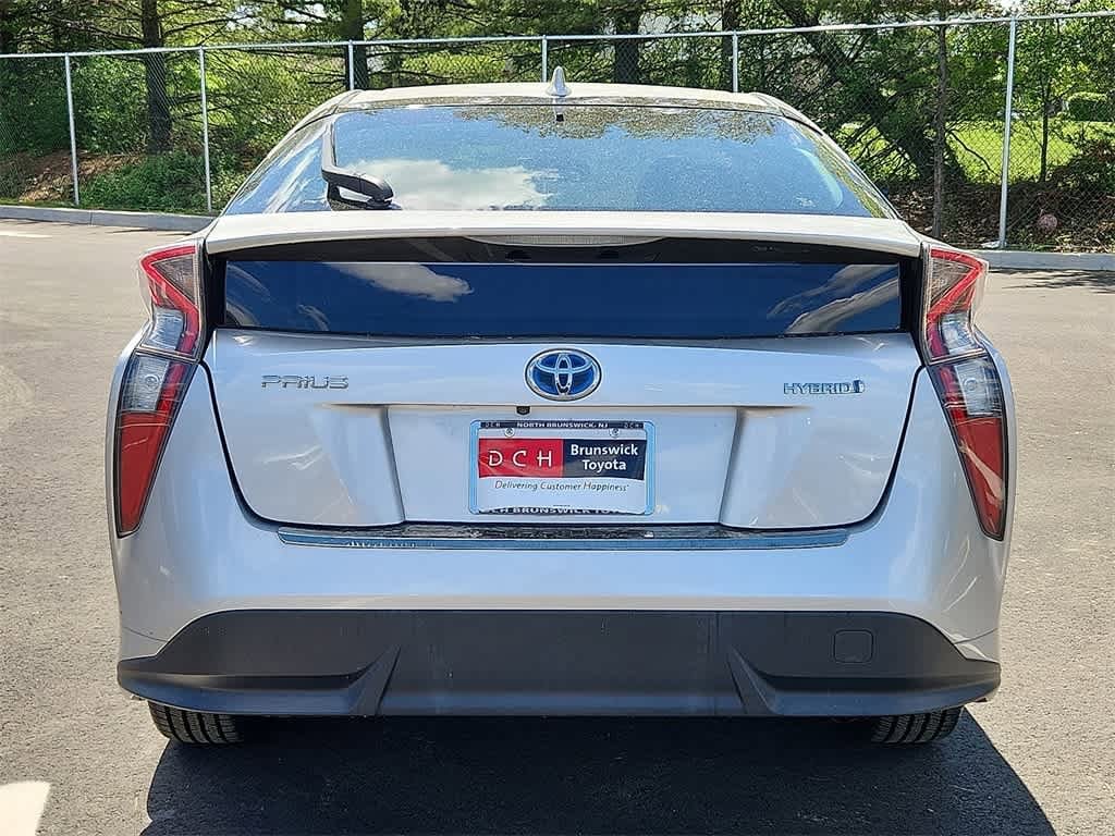Thumbnail: 2017 Toyota Prius - 5