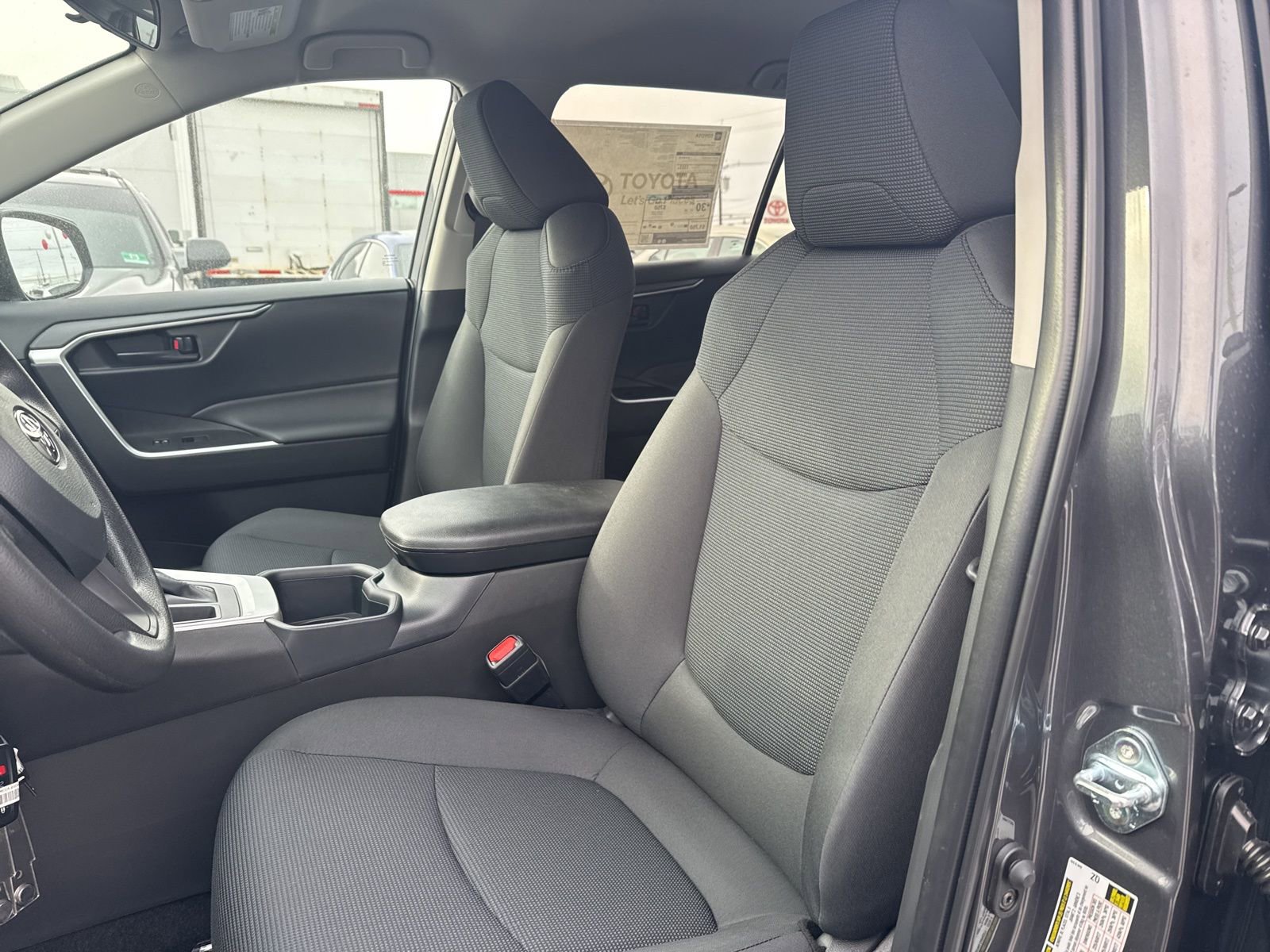 Thumbnail: 2025 Toyota RAV4 - 11