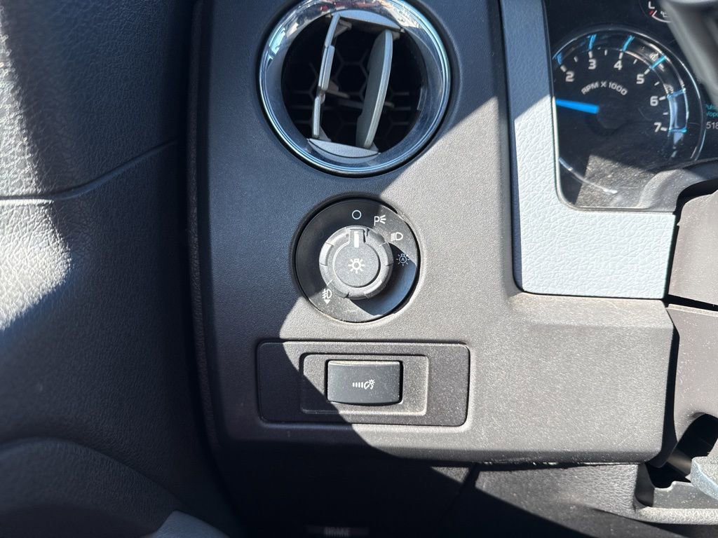 Thumbnail: 2014 Ford F-150 - 30