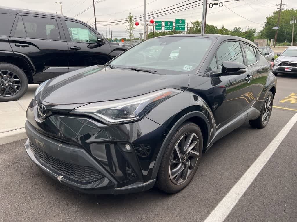 Thumbnail: 2022 Toyota C-HR - 1
